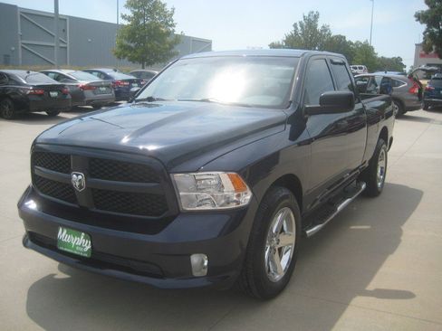 Used 2014 RAM 1500 Express image 4