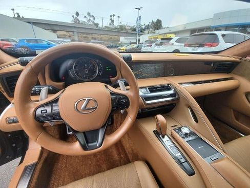 Used 2021 Lexus LC 500 Coupe w/ Touring Package RWD image 11