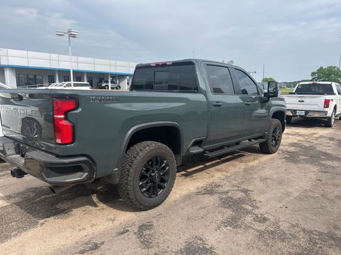Used 2025 Chevrolet Silverado 2500 LT w/ Trail Boss Package image 19