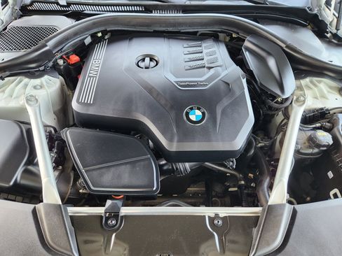 Used 2021 BMW 530i 530i w/ Convenience Package image 32