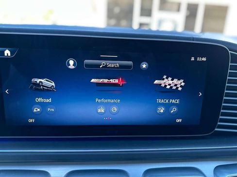 Used 2025 Mercedes-Benz GLS 63 AMG 4MATIC image 38