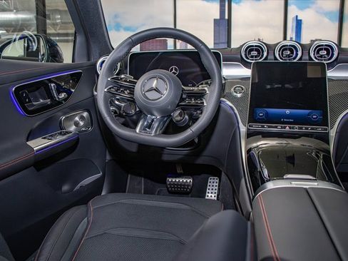 Certified 2025 Mercedes-Benz GLC 43 AMG 4MATIC image 16