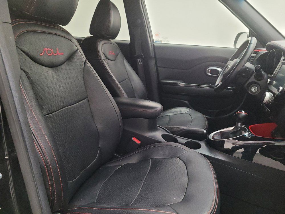 Used 2015 Kia Soul + FWD image 21