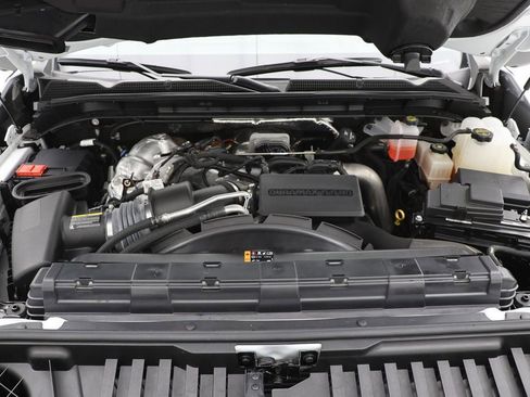 Used 2024 GMC Sierra 2500 SLE image 31
