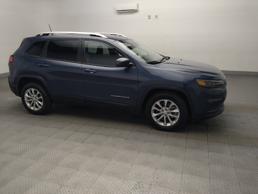 Used 2021 Jeep Cherokee Latitude FWD image 11