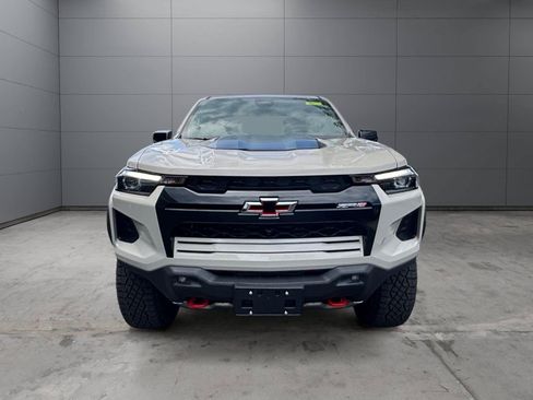 New 2026 Chevrolet Colorado ZR2 w/ Technology Package AWD/4WD image 8