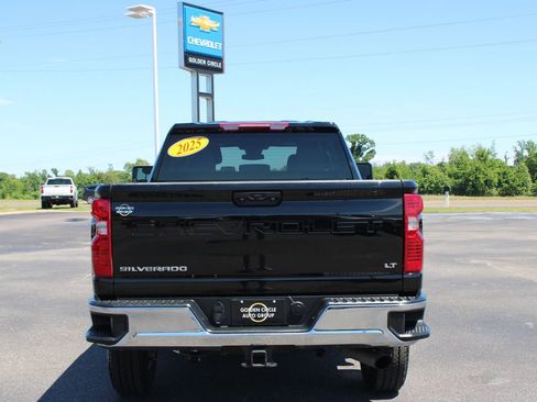 Used 2025 Chevrolet Silverado 2500 LT w/ Convenience Package AWD/4WD image 8