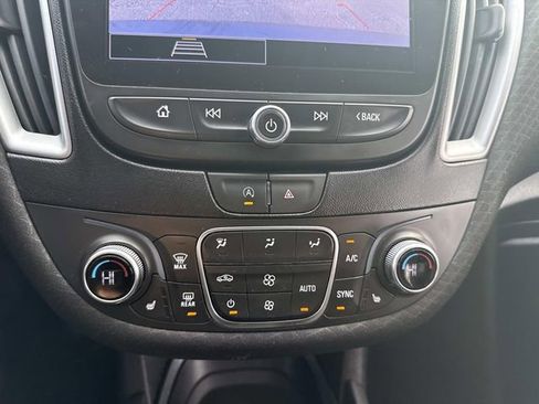 Used 2023 Chevrolet Malibu LT image 28