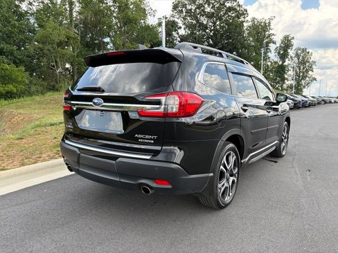 Certified 2025 Subaru Ascent Limited w/ Popular Package #1 AWD/4WD image 9