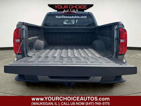 Used 2019 Chevrolet Colorado Z71 AWD/4WD image 13