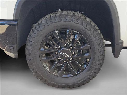 New 2025 Chevrolet Silverado 2500 LT w/ Trail Boss Package image 10