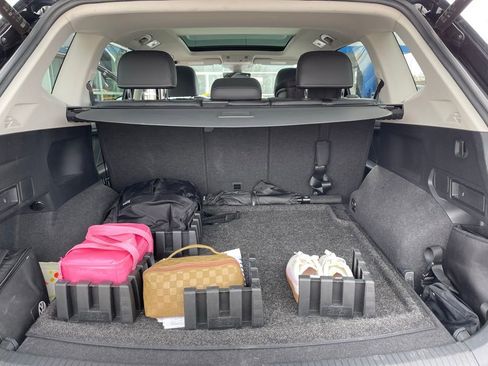 Used 2022 Volkswagen Tiguan SE image 13