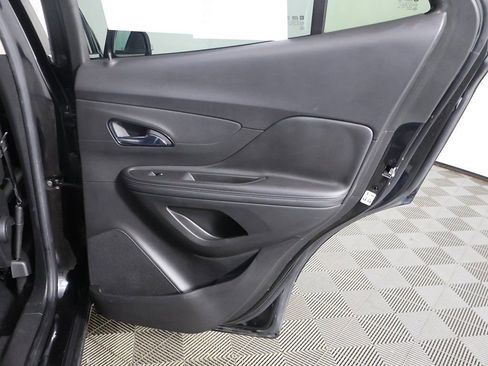 Used 2021 Buick Encore Preferred image 20