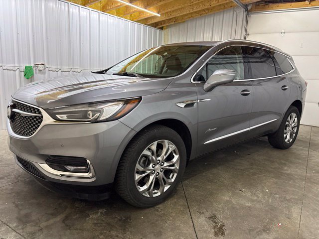 Used 2019 Buick Enclave Avenir w/ Avenir Technology Package AWD/4WD image 3