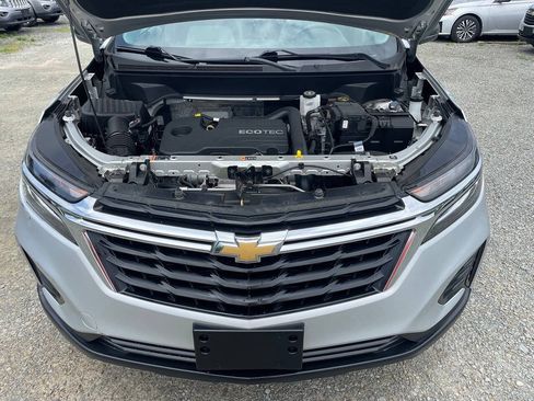 Used 2022 Chevrolet Equinox LS AWD/4WD image 23