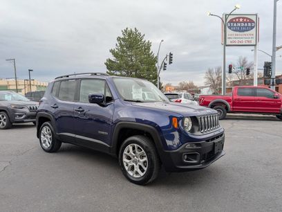 Used 2018 Jeep Renegade Latitude w/ UConnect 8.4 Nav Group