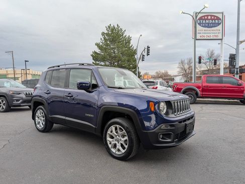 Used 2018 Jeep Renegade Latitude w/ UConnect 8.4 Nav Group image 1