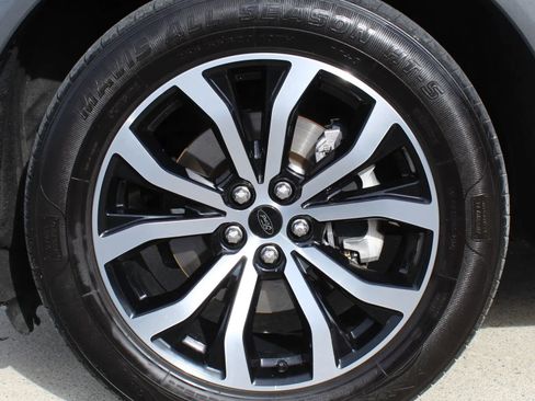 Used 2020 Ford Explorer ST w/ Premium Technology Package AWD/4WD image 9