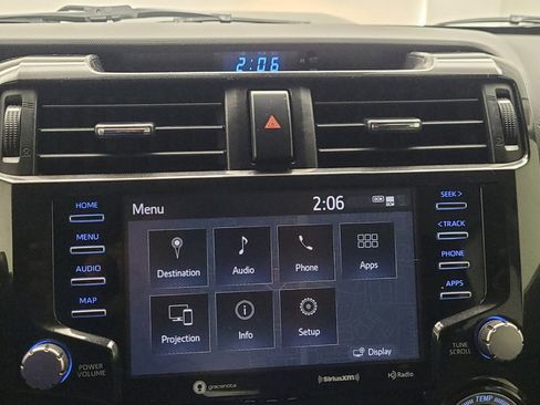 Used 2022 Toyota 4Runner TRD Off-Road Premium image 25