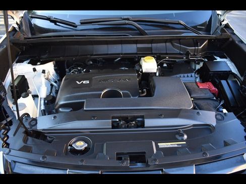 Used 2022 Nissan Pathfinder SV w/ SV Premium Package FWD image 42