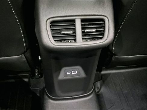 Used 2021 Buick Envision Essence AWD/4WD image 26