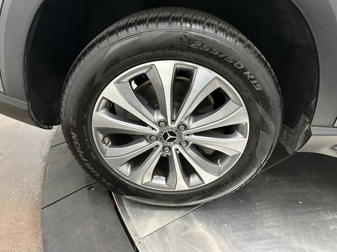 Used 2020 Mercedes-Benz GLE 350 4MATIC image 9