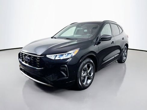 Used 2024 Ford Escape ST-Line w/ Tech Pack #1 image 5
