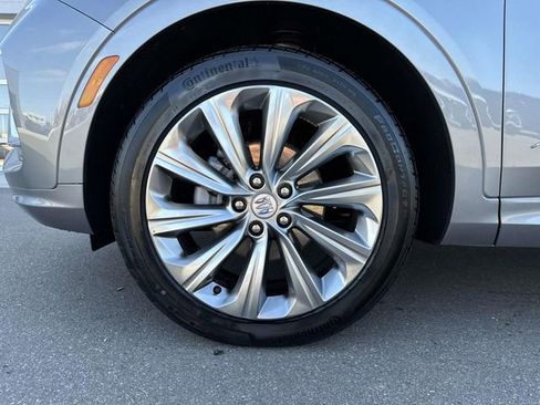 Used 2025 Buick Envista Avenir FWD image 11