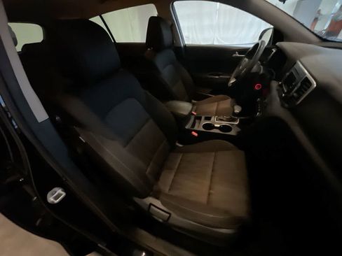 Used 2017 Kia Sportage LX image 23