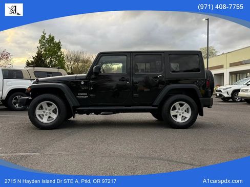 Used 2015 Jeep Wrangler Unlimited Sport w/ Power Convenience Group AWD/4WD image 5