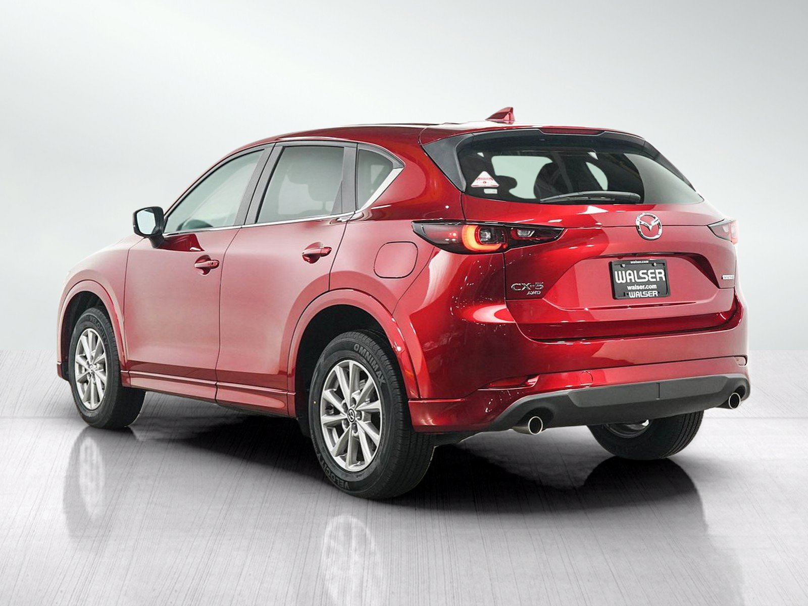 Used 2024 MAZDA CX-5 AWD 2.5 S w/ Preferred Package image 3