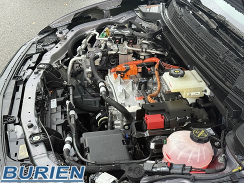 New 2026 Chevrolet Equinox EV LT image 32