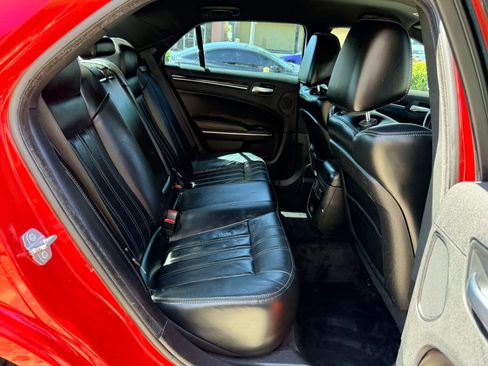 Used 2017 Chrysler 300 S RWD image 14