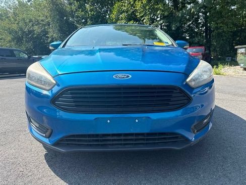 Used 2016 Ford Focus SE FWD image 8