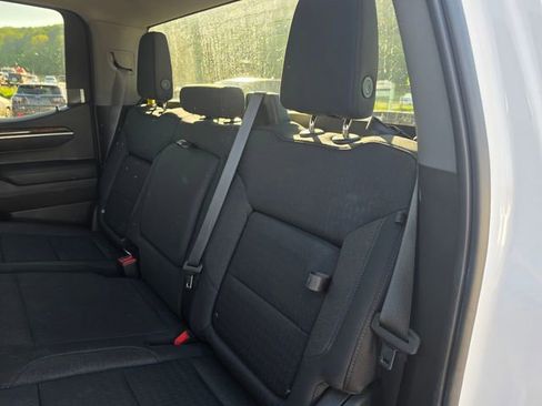 Used 2022 GMC Sierra 1500 Elevation w/ X31 Off-Road Package AWD/4WD image 10