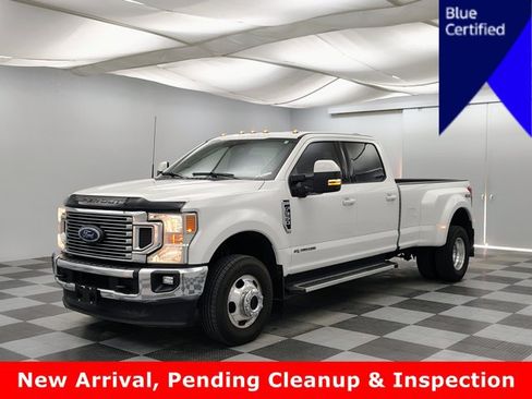 Certified 2022 Ford F350 Lariat w/ Lariat Value Package AWD/4WD image 1