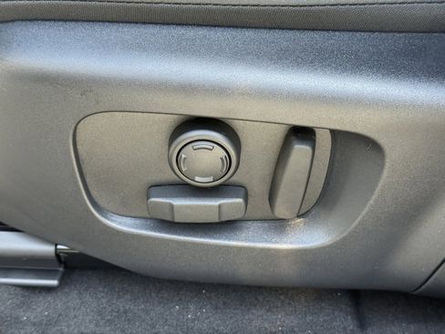 New 2026 Land Rover Range Rover Evoque S image 13