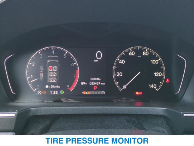 Certified 2025 Honda Pilot Touring image 16