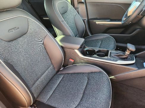 New 2025 Kia K4 GT-Line w/ GT-Line Sunroof Package image 10