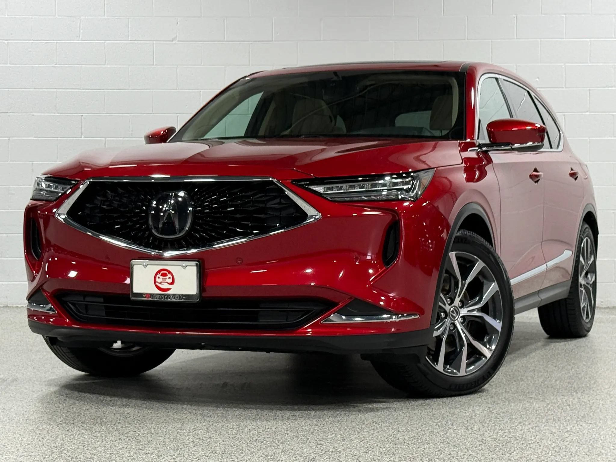 Used 2022 Acura MDX w/ Technology Package AWD/4WD image 2