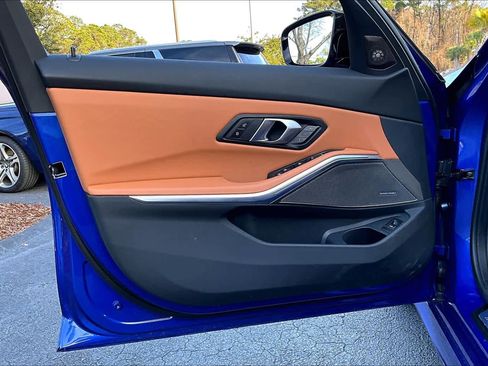 Certified 2025 BMW M340i Sedan image 22