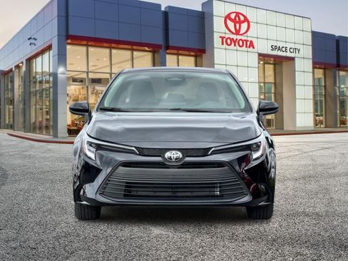 New 2026 Toyota Corolla LE FWD image 9