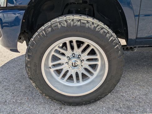 Used 2020 RAM 2500 Limited AWD/4WD image 11
