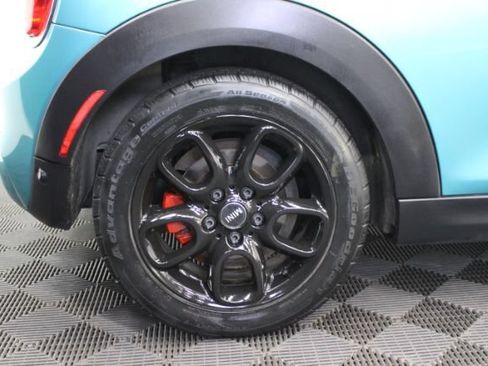 Used 2018 MINI Cooper S FWD image 7