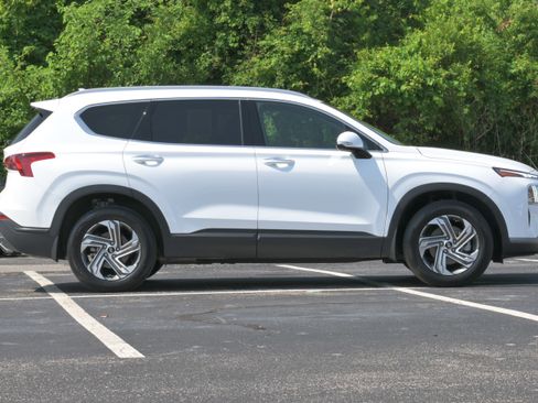 Used 2023 Hyundai Santa Fe SEL FWD image 7