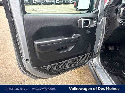 Used 2021 Jeep Wrangler Unlimited Sport image 21