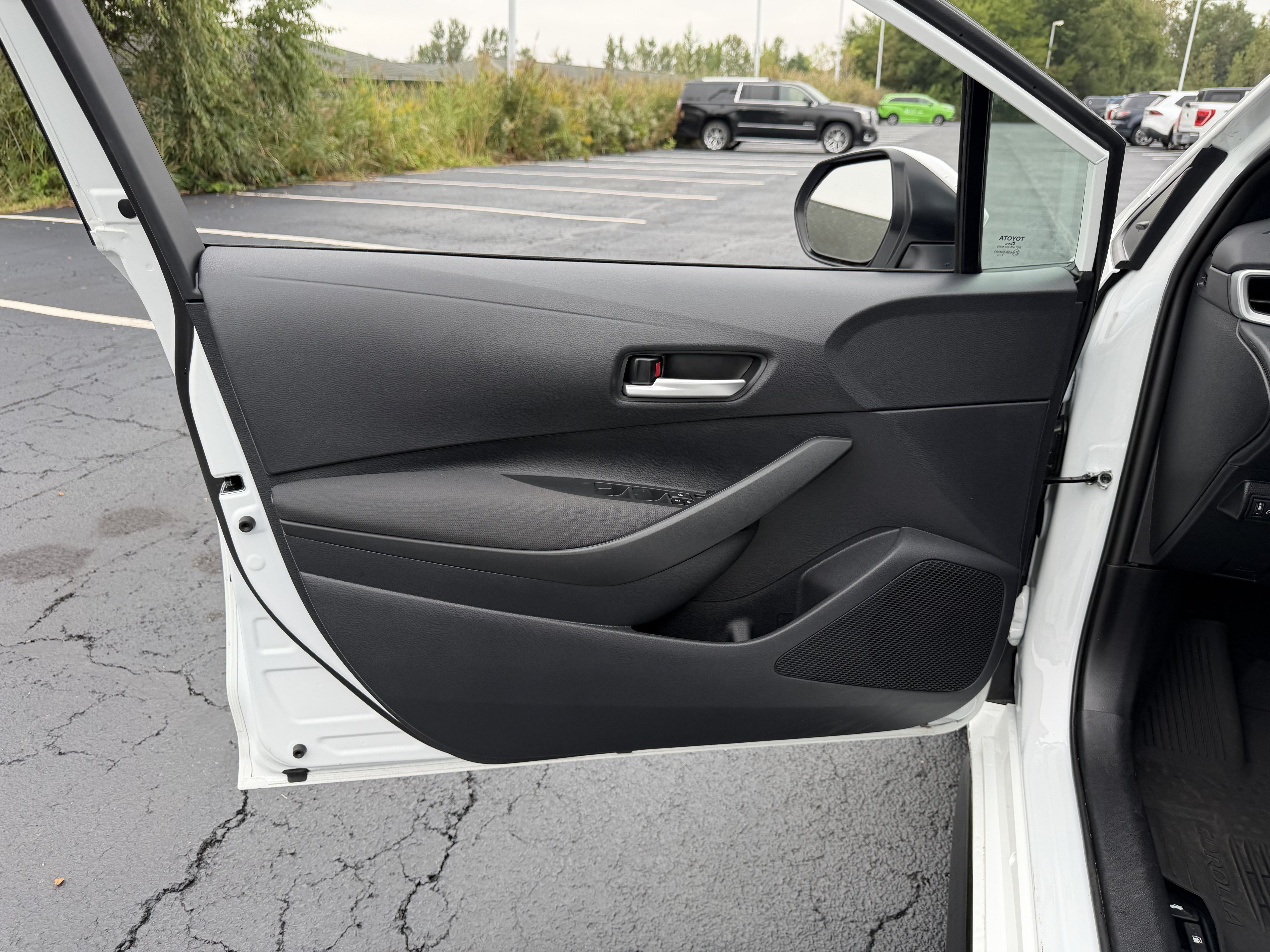 Certified 2026 Toyota Corolla SE FWD image 20