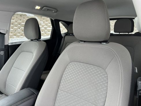 Certified 2022 Ford Escape SE w/ SE Sport Appearance Package image 9