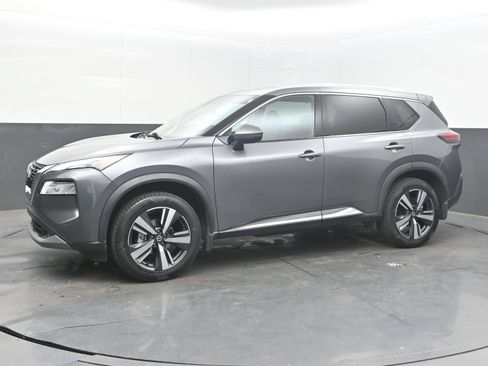 Used 2021 Nissan Rogue SL w/ Premium Package FWD image 4