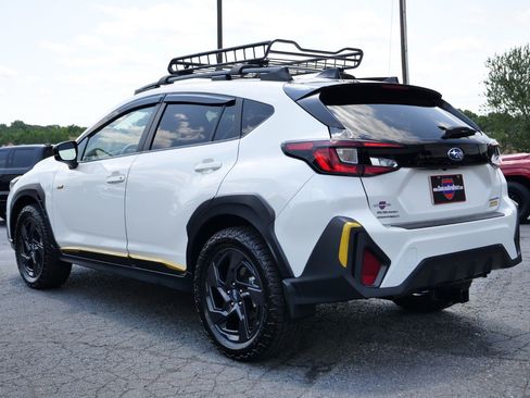 Used 2024 Subaru Crosstrek 2.5i Sport AWD/4WD image 19
